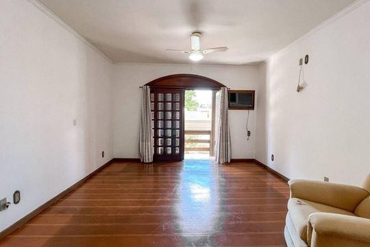 Casa para alugar com 1 quarto, 518m² em Centro, Gravataí
