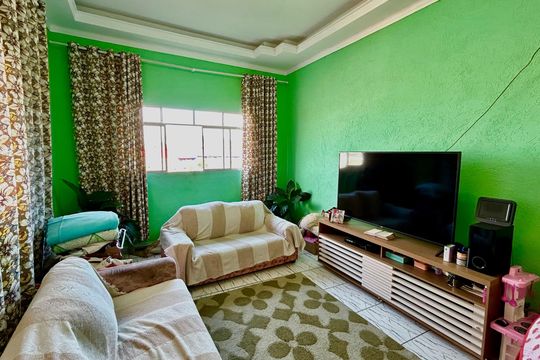 Casa para alugar com 4 quartos, 140m² em Jardim Iv Centenario, Guarulhos