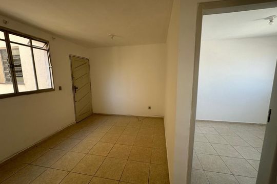 Sala de apartamento para alugar com 2 quartos, 45m² em Jardim Montanhês, Belo Horizonte