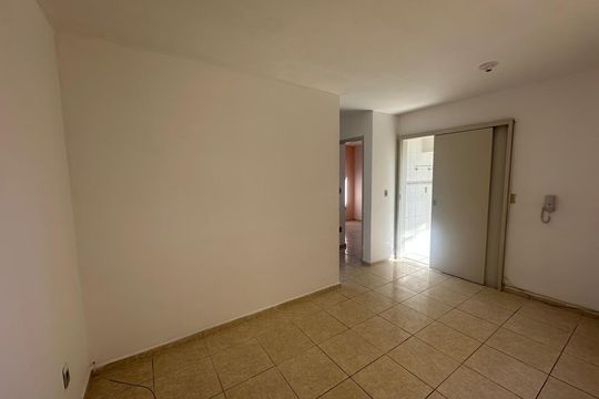 Sala de apartamento para alugar com 2 quartos, 45m² em Jardim Montanhês, Belo Horizonte