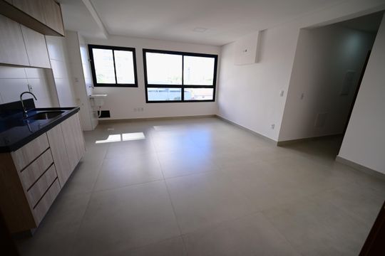 Apartamento à venda com 2 quartos, 65m² em Setor Bueno, Goiânia