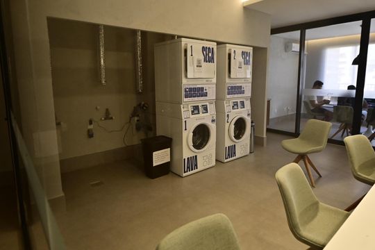 Apartamento à venda com 2 quartos, 65m² em Setor Bueno, Goiânia