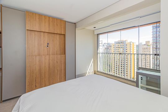 Studio de kitnet/studio para alugar com 1 quarto, 27m² em Cidade Monções, São Paulo