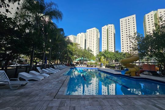 Área externa de apartamento à venda com 2 quartos, 51m² em Jardim Neide, São Paulo