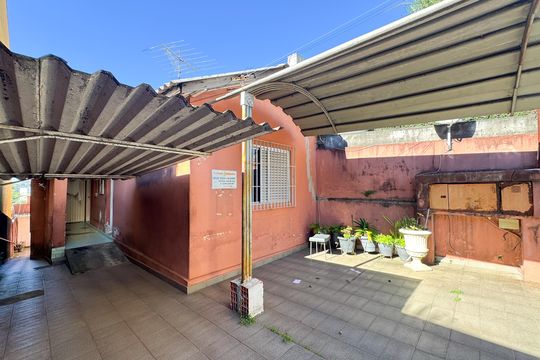 Garagem de casa à venda com 5 quartos, 700m² em Jardim Olavo Bilac, São Bernardo do Campo