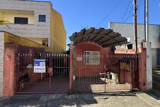 Fachada de casa à venda com 5 quartos, 700m² em Jardim Olavo Bilac, São Bernardo do Campo