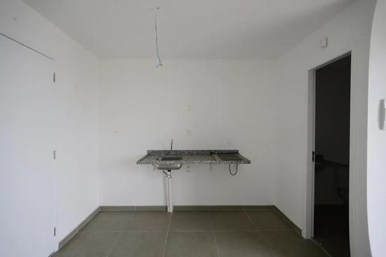Sala/Quarto/Cozinha de kitnet/studio à venda com 1 quarto, 28m² em Vila Mariana, São Paulo