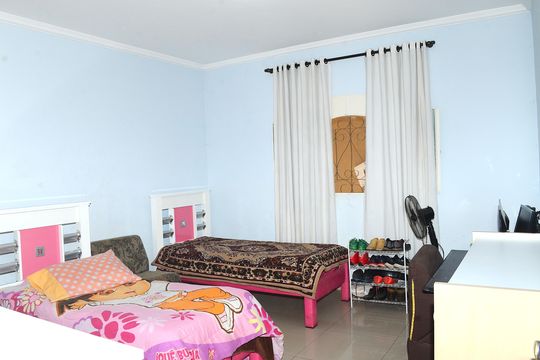 Quarto 1 de casa para alugar com 4 quartos, 350m² em Jardim Vitoria, Belo Horizonte