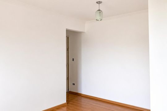 Sala de apartamento para alugar com 2 quartos, 49m² em São Domingos, São Paulo