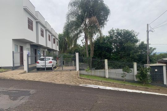 fachada de casa de condomínio à venda com 2 quartos, 83m² em Santo Afonso, Novo Hamburgo
