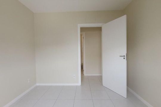 Quarto 2 de apartamento para alugar com 2 quartos, 80m² em Trindade, Florianópolis