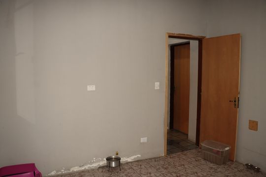 Casa para alugar com 2 quartos, 250m² em Jardim Sao Francisco, Embu das Artes