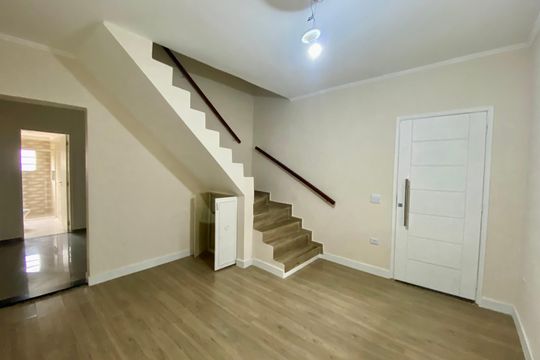 Casa à venda com 3 quartos, 91m² em Vila Moreira, Guarulhos