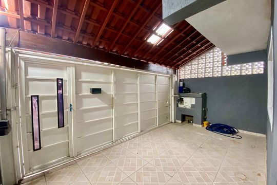 Garagem de casa à venda com 3 quartos, 91m² em Vila Moreira, Guarulhos