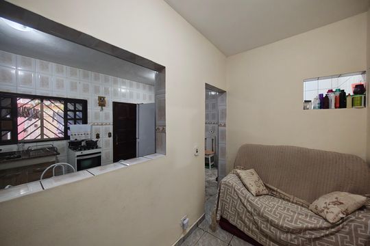 Sala de casa para alugar com 2 quartos, 40m² em Jardim Flor de Maio, São Paulo