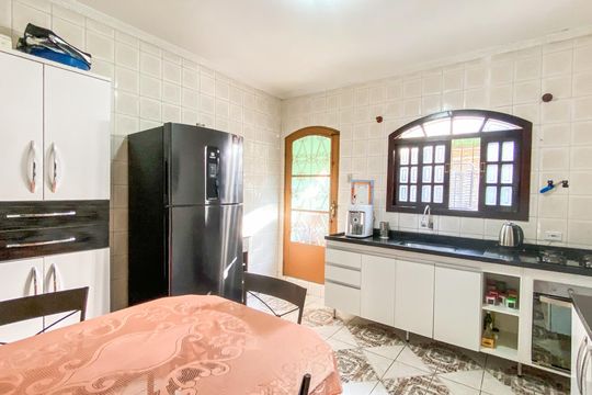 Cozinha de casa à venda com 2 quartos, 230m² em Jardim Jaú (zona Leste), São Paulo