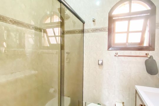 Banheiro de casa à venda com 2 quartos, 230m² em Jardim Jaú (zona Leste), São Paulo