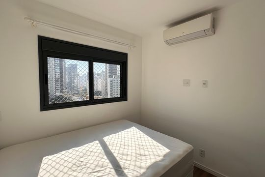 Apartamento à venda com 1 quarto, 62m² em Jardim das Acacias, São Paulo