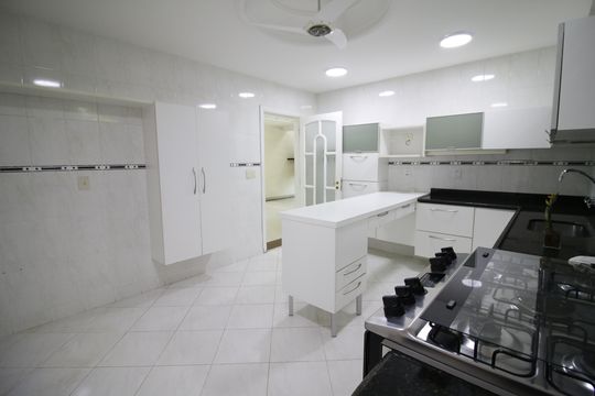 Casa de Condomínio à venda com 3 quartos, 400m² em Jacarepaguá, Rio de Janeiro