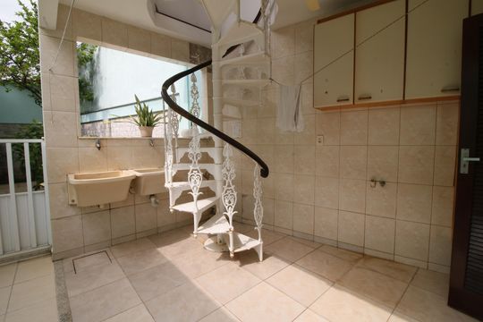 Casa de Condomínio à venda com 3 quartos, 400m² em Jacarepaguá, Rio de Janeiro