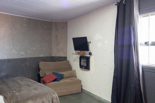 Quarto 1 de casa para alugar com 2 quartos, 200m² em Minas Caixa, Belo Horizonte