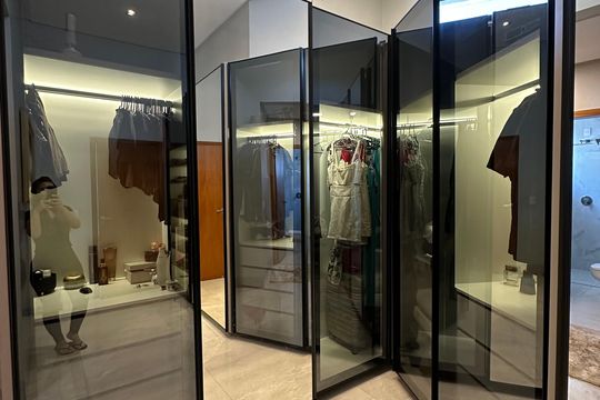 Closet de apartamento para alugar com 4 quartos, 230m² em Res. Araguaia, Goiânia