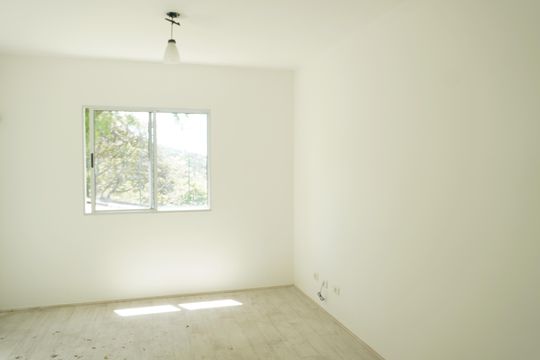 Sala de casa de condomínio à venda com 2 quartos, 122m² em Jardim California, Barueri