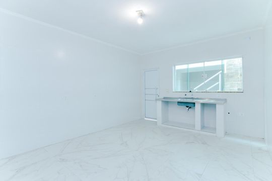 Cozinha  de casa à venda com 3 quartos, 180m² em Vila Maranduba, Guarulhos