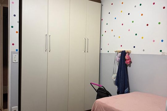 Quarto de apartamento à venda com 2 quartos, 45m² em bloco 14 apto 01 , Sumaré