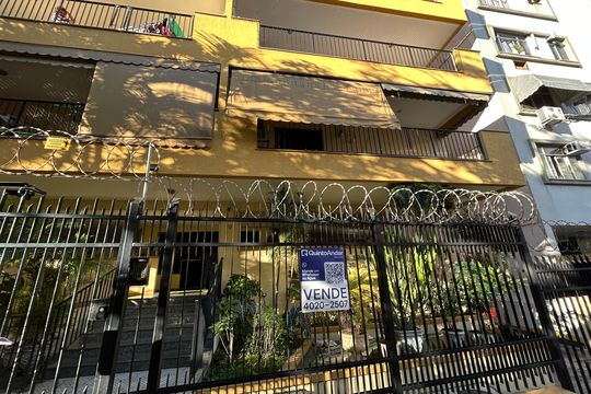 Fachada + placa de apartamento à venda com 2 quartos, 95m² em Méier, Rio de Janeiro