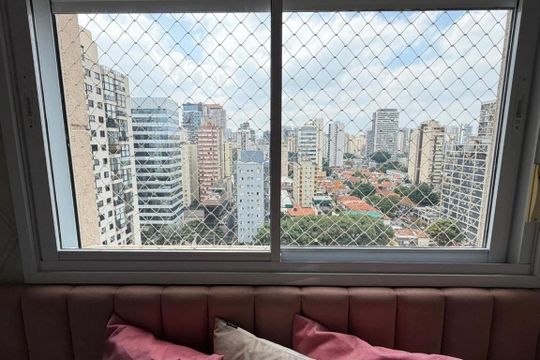 Vista da Suíte 2 de apartamento à venda com 3 quartos, 135m² em Vila Olímpia, São Paulo