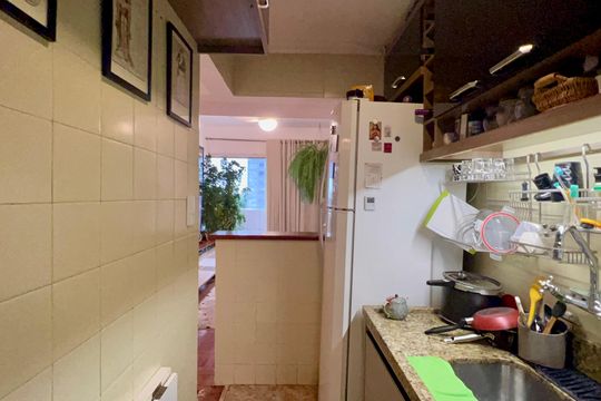 Cozinha de apartamento à venda com 2 quartos, 50m² em Pinheiros, São Paulo