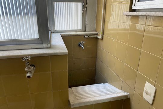 Área de serviço de apartamento para alugar com 3 quartos, 100m² em Icaraí, Niterói