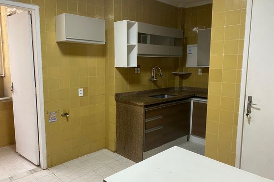 Cozinha de apartamento para alugar com 3 quartos, 100m² em Icaraí, Niterói