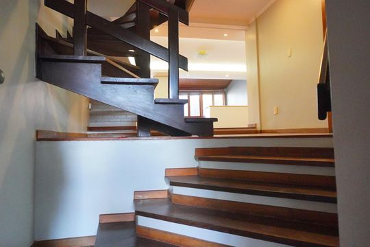 Casa para alugar com 4 quartos, 165m² em Jardim Sabará, Porto Alegre