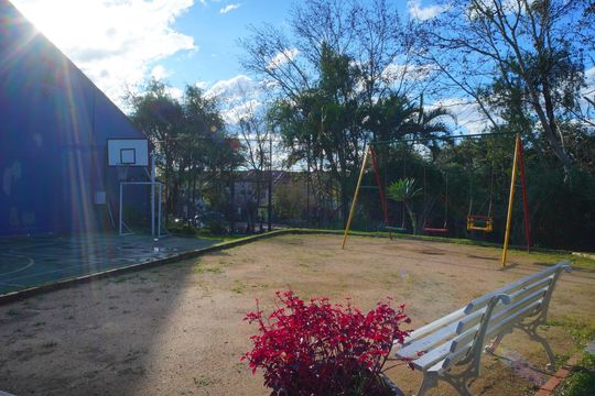 Área comum de casa para alugar com 4 quartos, 165m² em Jardim Sabará, Porto Alegre