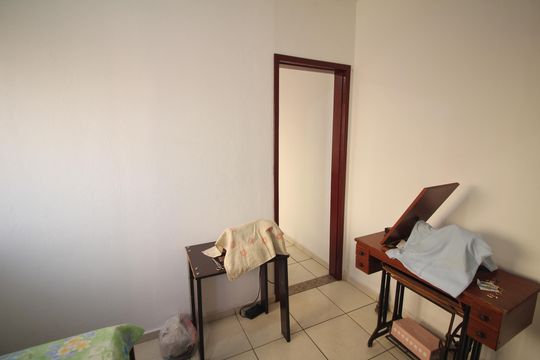Quarto 1 de casa à venda com 1 quarto, 49m² em Inconfidentes, Contagem