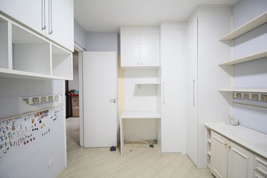 Apartamento à venda com 2 quartos, 68m² em Chácara Agrindus, Taboão da Serra
