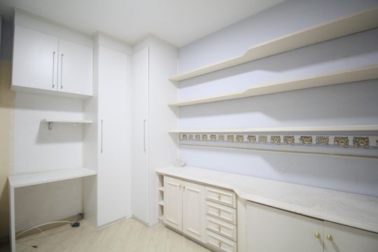 Apartamento à venda com 2 quartos, 68m² em Chácara Agrindus, Taboão da Serra