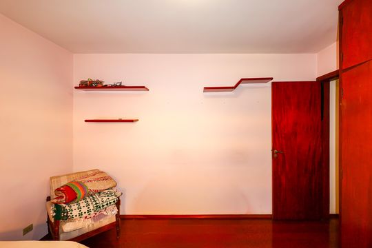 Casa para alugar com 3 quartos, 200m² em Jardim Vazani, São Paulo