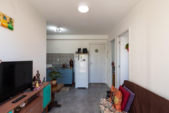 Sala de apartamento à venda com 2 quartos, 37m² em Vila Romana, São Paulo