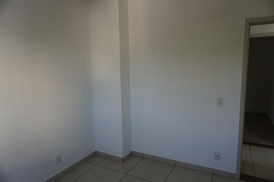 Quarto1 de apartamento para alugar com 2 quartos, 60m² em Votuparim, Barueri