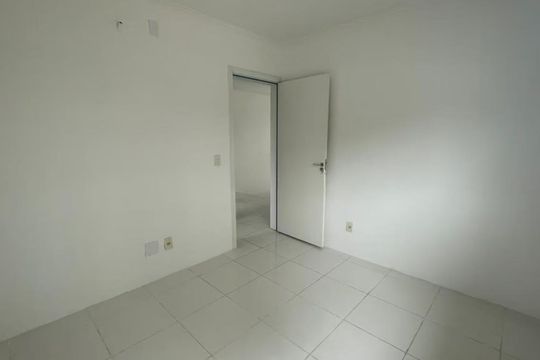 Quarto 2 de apartamento para alugar com 2 quartos, 47m² em Passo das Pedras, Gravataí