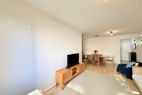 Sala de apartamento à venda com 3 quartos, 163m² em Vila Cordeiro, São Paulo