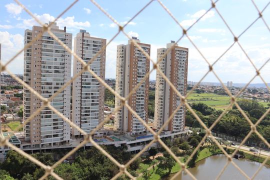 Vista de apartamento à venda com 2 quartos, 67m² em Jardim Atlantico, Goiânia