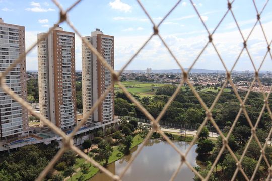 Varanda de apartamento à venda com 2 quartos, 67m² em Jardim Atlantico, Goiânia