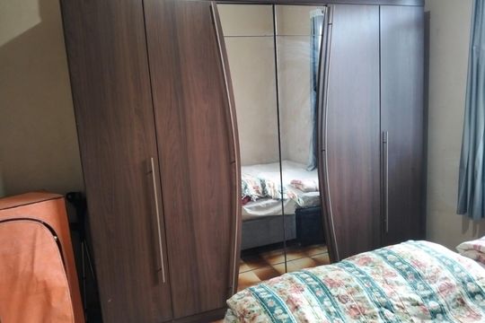Quarto de apartamento para alugar com 1 quarto, 55m² em Vigário Geral, Rio de Janeiro