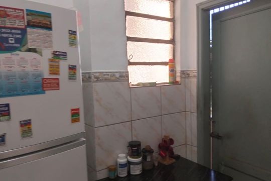 Cozinha de apartamento para alugar com 1 quarto, 55m² em Vigário Geral, Rio de Janeiro