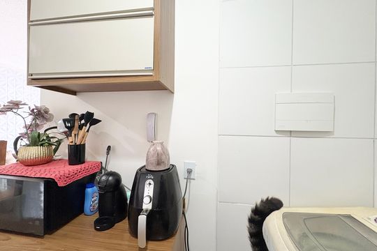 Cozinha e Área de Serviço de apartamento à venda com 2 quartos, 39m² em Piqueri, São Paulo
