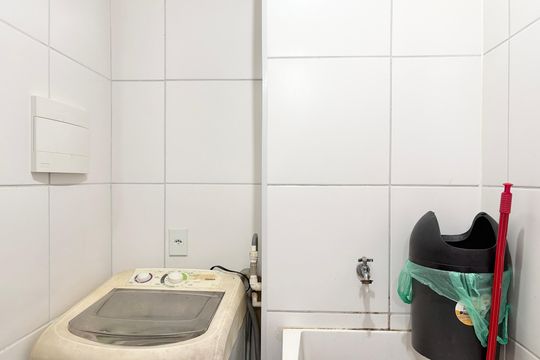 Cozinha e Área de Serviço de apartamento à venda com 2 quartos, 39m² em Piqueri, São Paulo